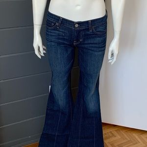 Lennox fit and flare Elizabeth and James jeans